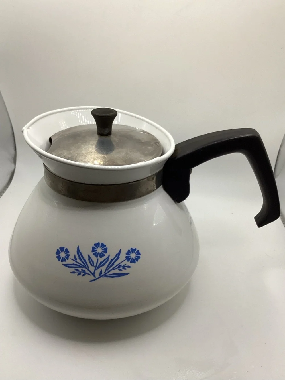 vintage CorningWare Blue Cornflower 6-Cup Teapot / Coffee Pot